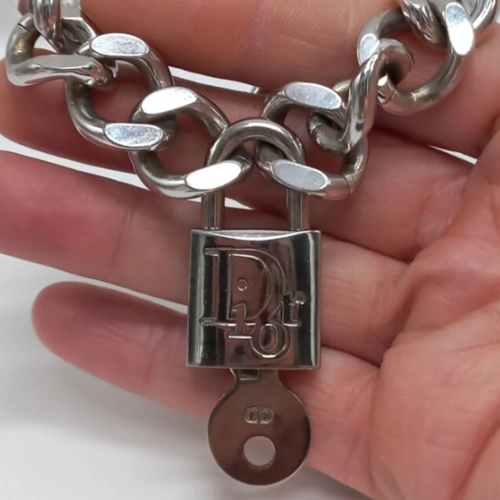 CHRISTIAN DIOR SilverTone Padlock Curb Link Chain Bracelet with 2 Keys 🎁